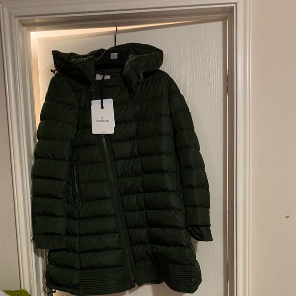 Moncler - Picture 4 of 4